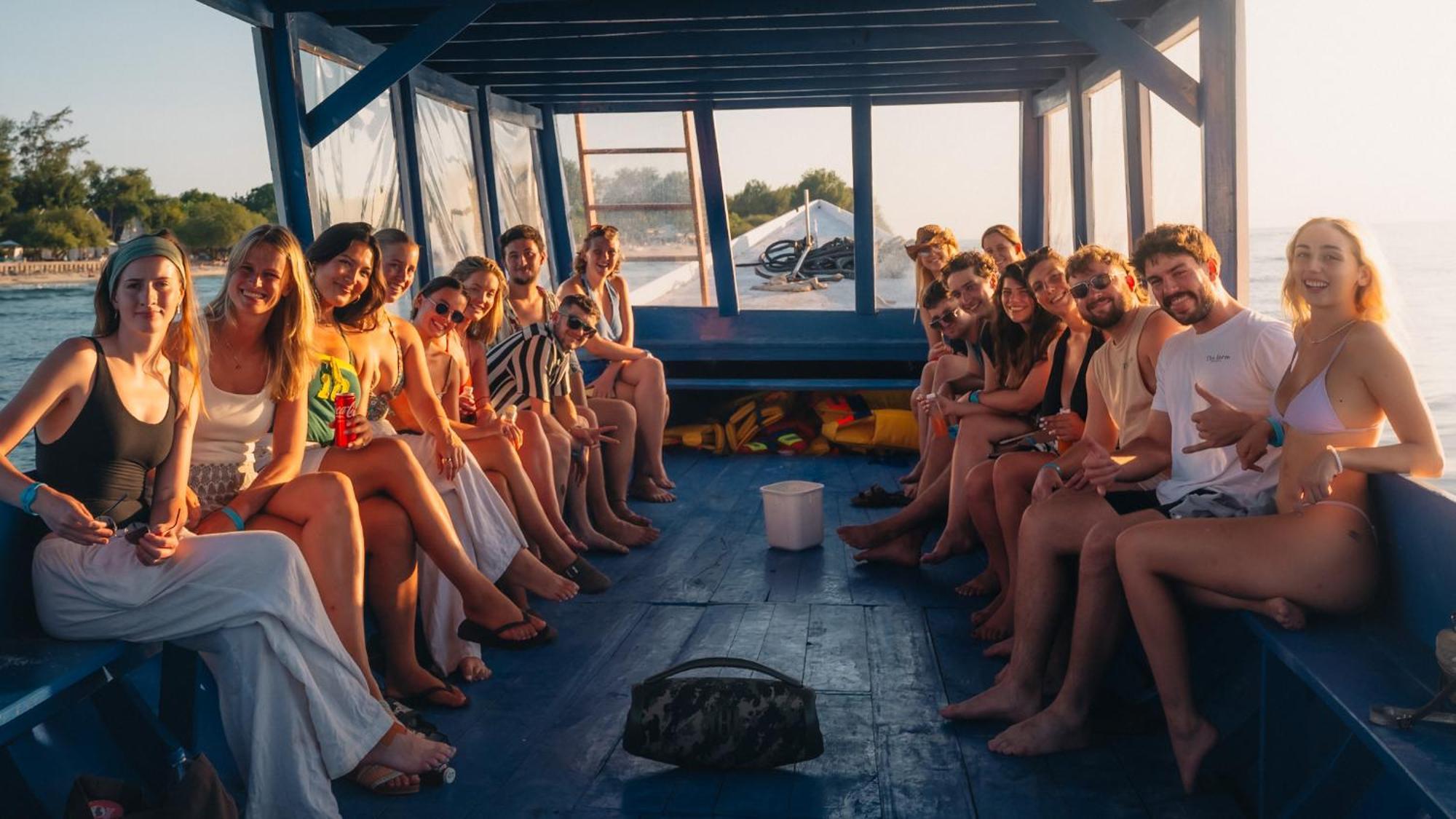 Atlas Gili Party Hostel غيلي تراوانغان المظهر الخارجي الصورة