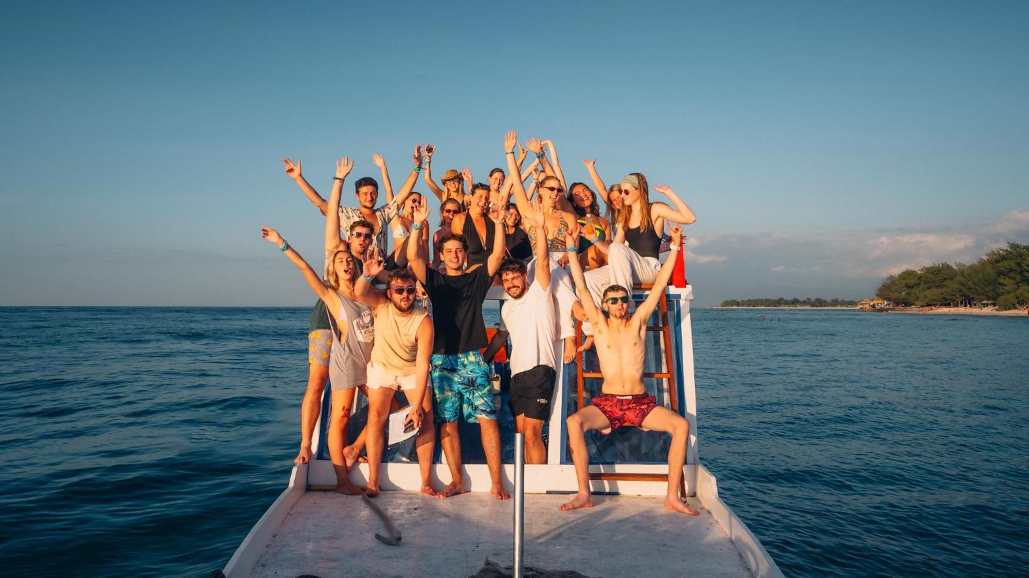 Atlas Gili Party Hostel غيلي تراوانغان المظهر الخارجي الصورة