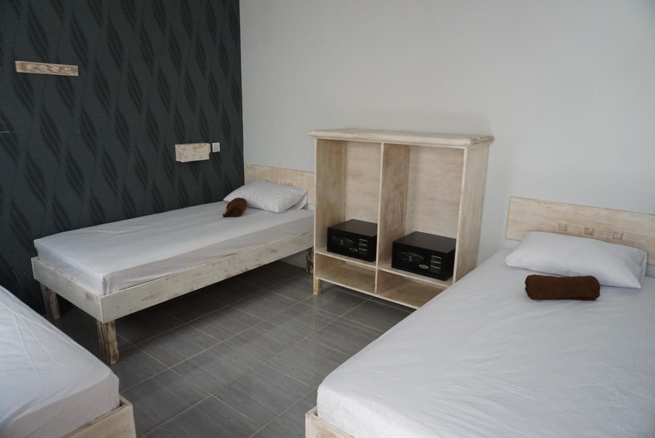 Atlas Gili Party Hostel غيلي تراوانغان المظهر الخارجي الصورة