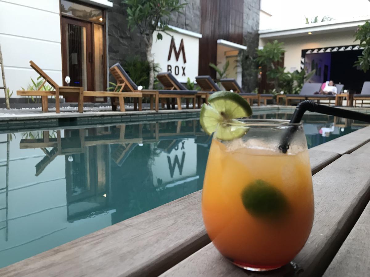 Atlas Gili Party Hostel غيلي تراوانغان المظهر الخارجي الصورة