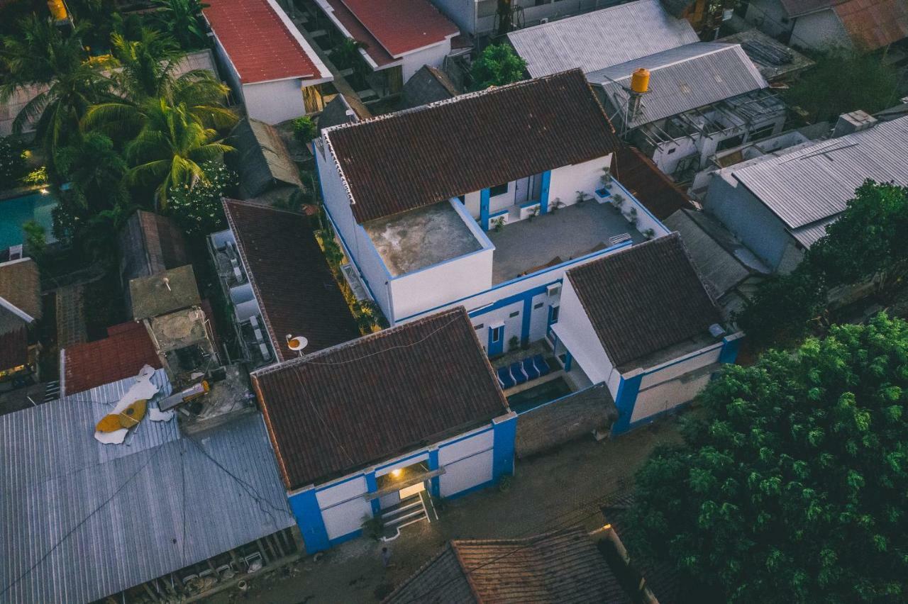 Atlas Gili Party Hostel غيلي تراوانغان المظهر الخارجي الصورة